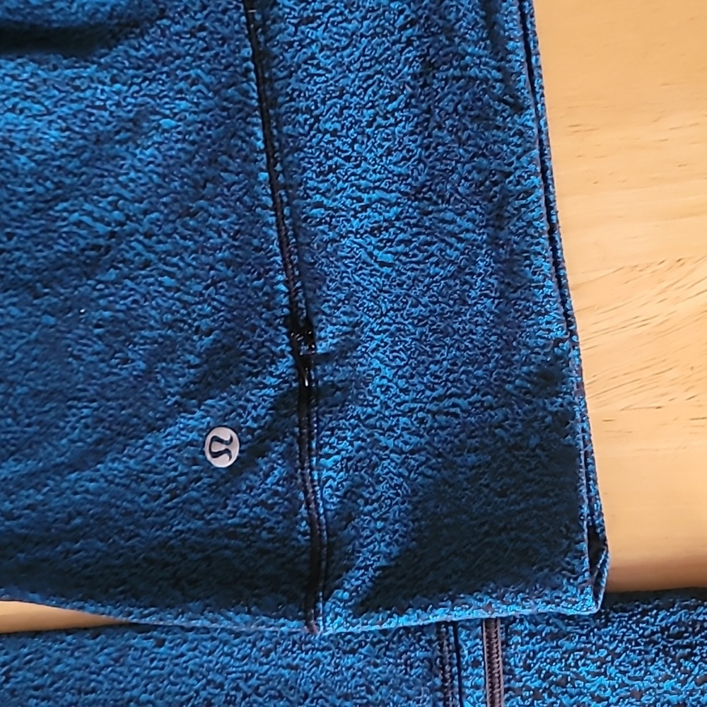 Lululemon Rush Hour 1/2 Zip Running Top - Picture 8 of 12